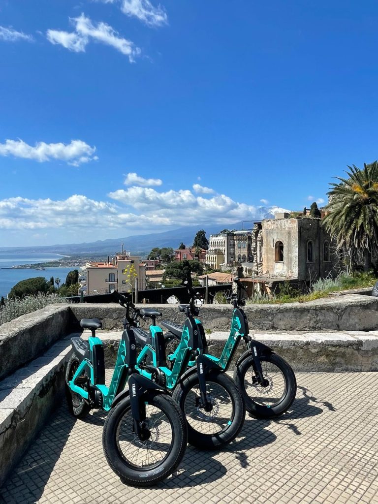 Bike tour sull’Etna con e-bike elettriche