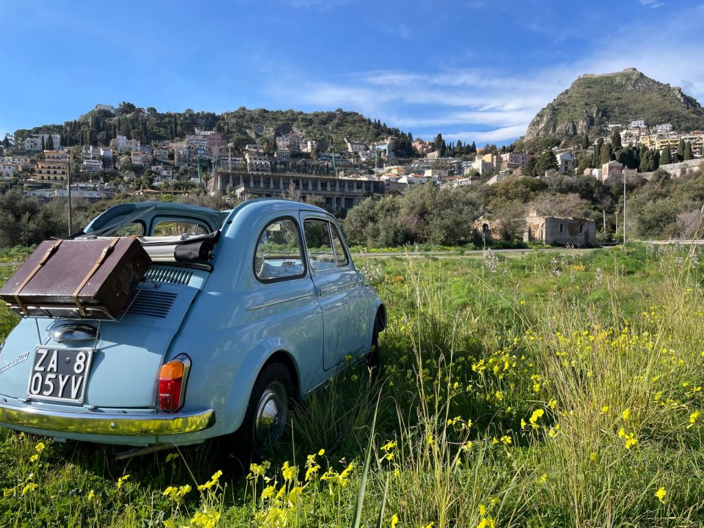 24a56d61-42ff-41ea-afd5-3af62a450471